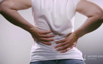 Dolori alla schiena: quando rivolgersi all’osteopata
